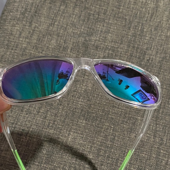 Body Glove Transparent Sunglasses with Green Accents main image 12